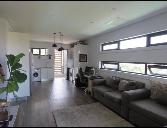 2 BEDROOM APARTMENT FOR SALE IN STEYN CITY